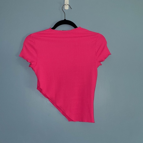 Forever 21 Asymmetrical Crop Top/Shirt Medium - Picture 5 of 6